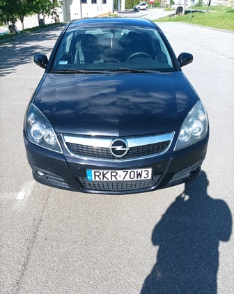 Opel Vectra cena 9000 przebieg: 349000, rok produkcji 2007 z Rymanów małe 56